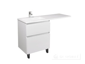 Staţi pe picioare deasupra maşinii de spălat Palermo 60-U