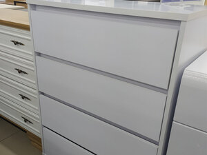 Comodă 4 sertare „Light” Comodă 4 sertare „Light”