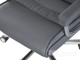 Компьютерное кресло "Паскаль"