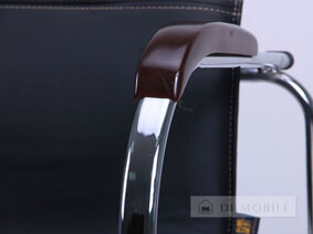 Scaun negru de plastic Joy