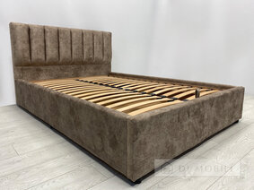 Monroe Bed