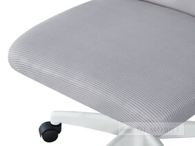 Стул офисный "Аэро"