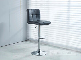 KJC342 Președintele barului